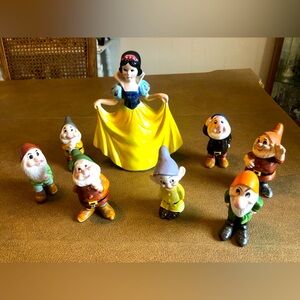 Walt Disney Productions Snow White (7”) & 7 Dwarfs (4”) 1970s. $200